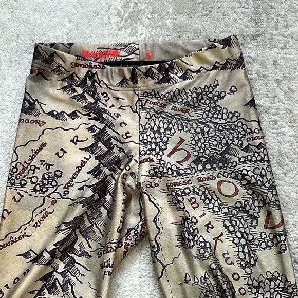 BlackMilk Lord of the Rings Leggings Women's Small Map Cosplay Comic Gold - Picture 4 of 8